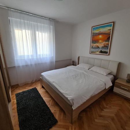 Art Apartment Podgorica Exterior photo