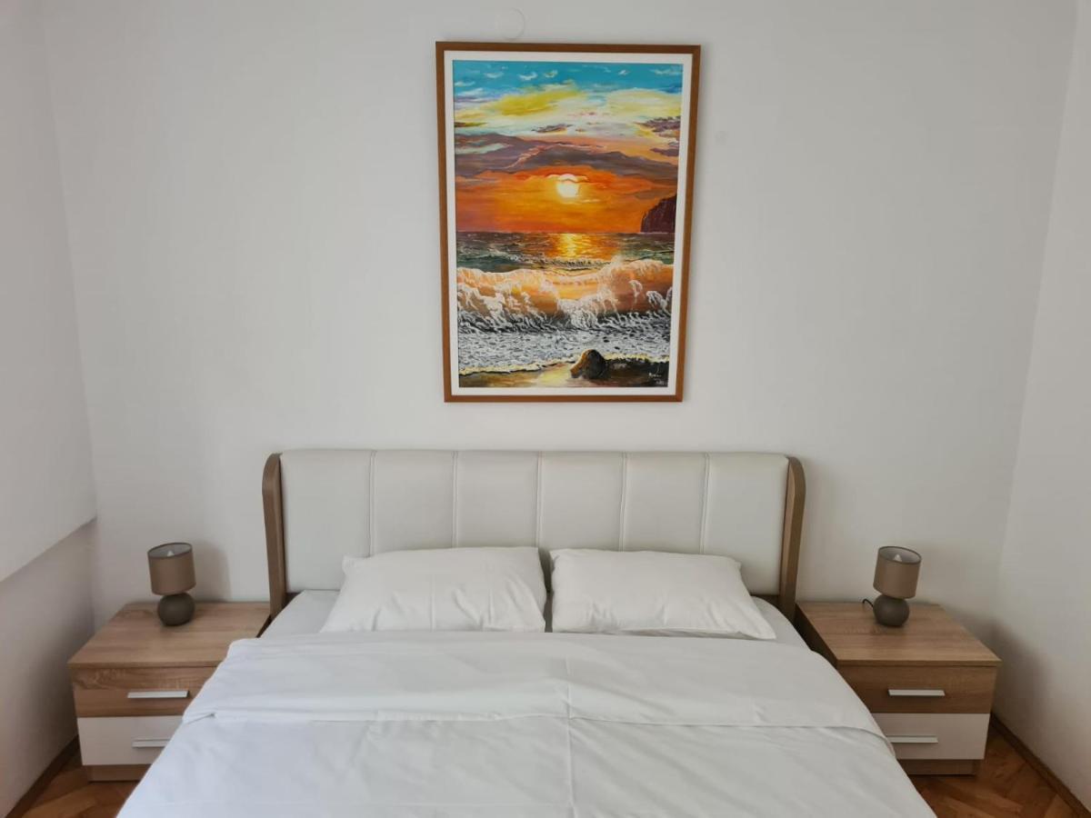 Art Apartment Podgorica Exterior photo